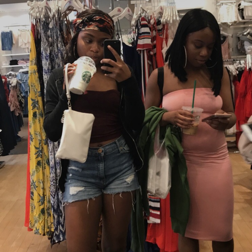 Meet your Posher, Charity